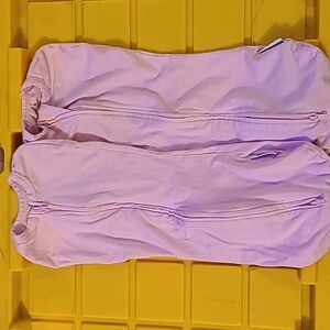 Lot of 2 Summer Infant Newborn  SwaddlePod in Pink.